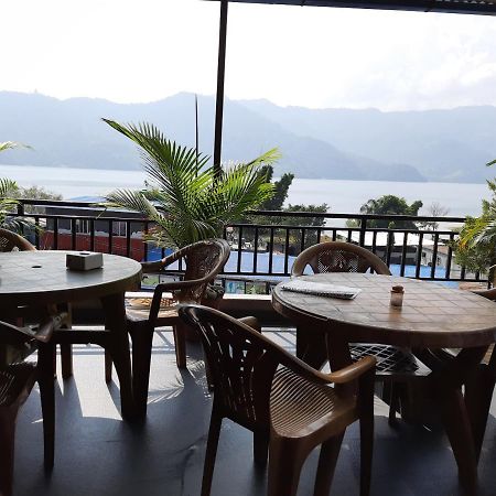 Hotel Eagle Zone Pokhara Buitenkant foto