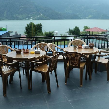 Hotel Eagle Zone Pokhara Buitenkant foto